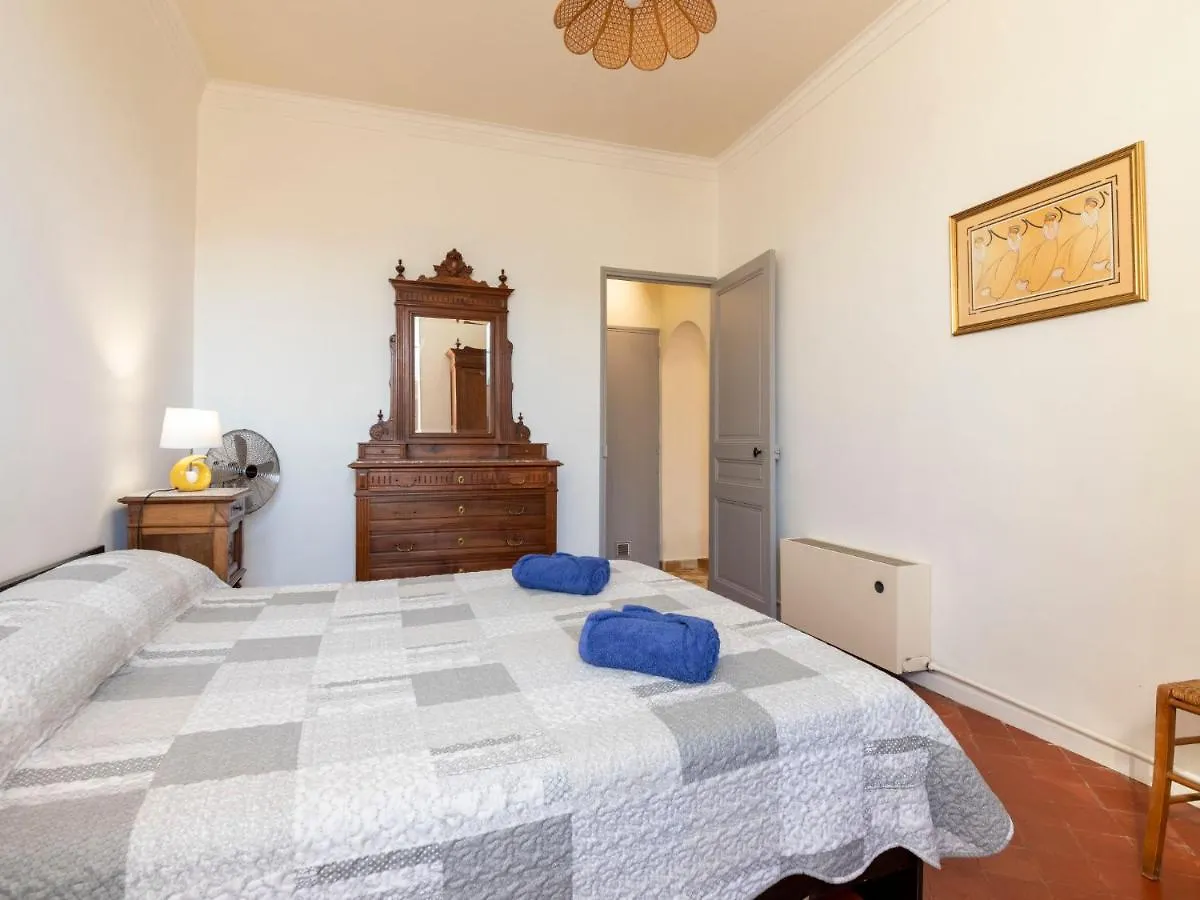 Holiday Home Mas De La Gourmette By Interhome Chateaurenard 0*,